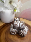 Cake roll clicker