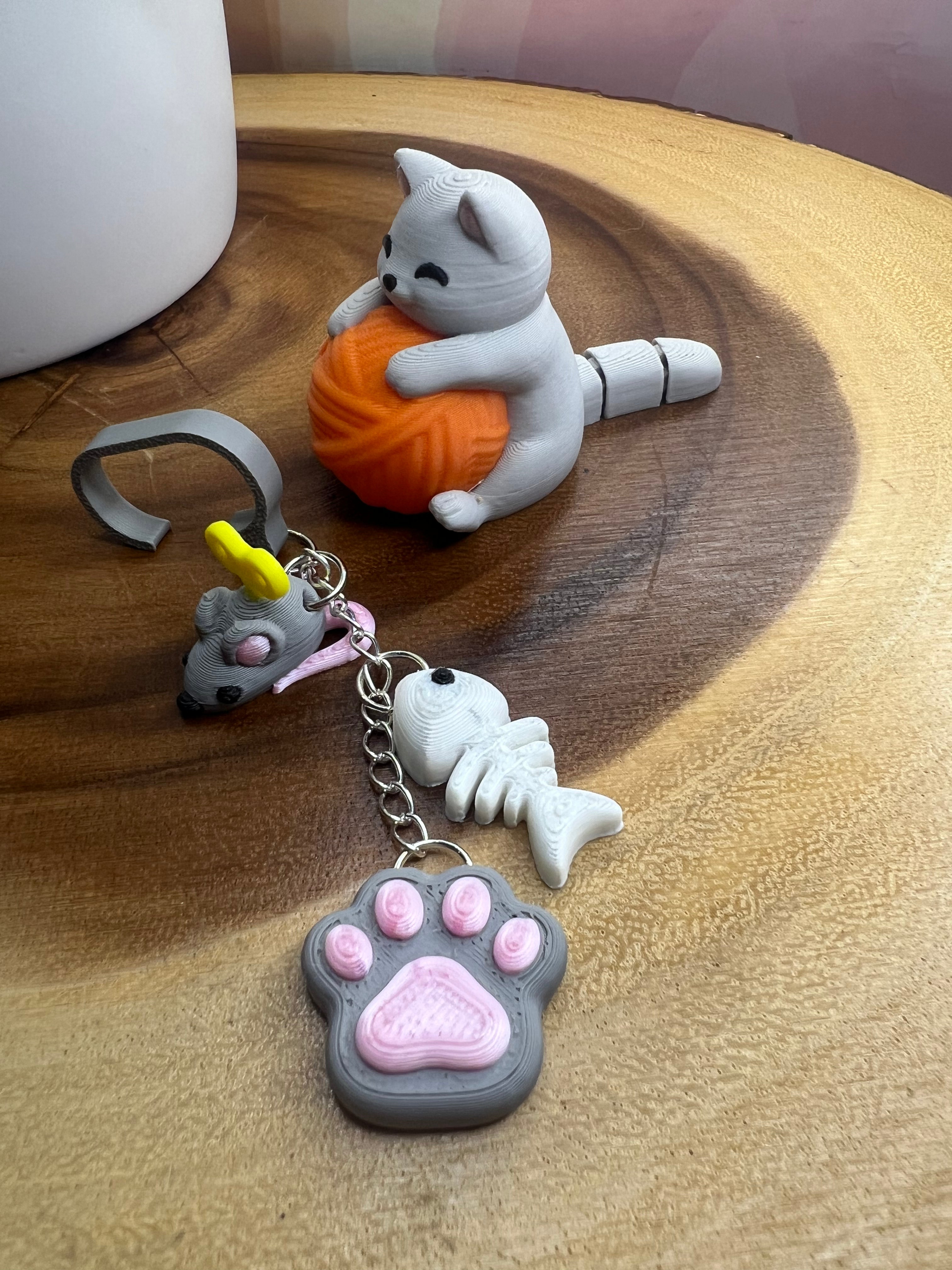 Pawsitively hydrated straw topper and charm